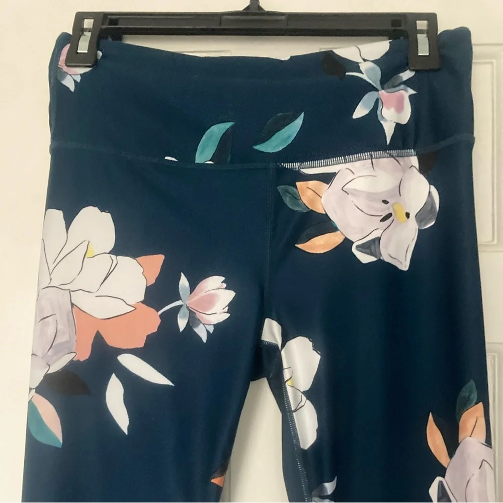 Athleta Elation Leggings - Picture 4 of 13
